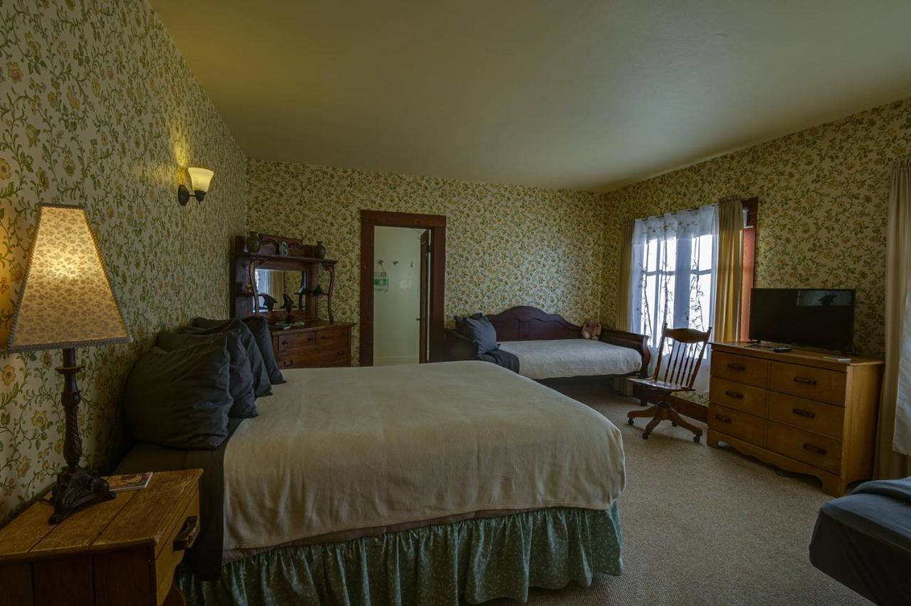 The Captains Quarters Fort Bragg Luaran gambar